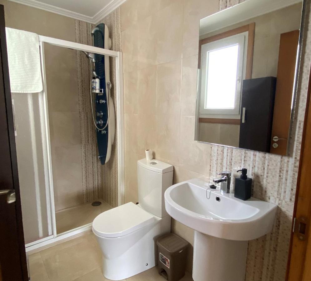 Appartement A Cuarta Ronda à Melide Extérieur photo